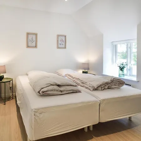 Vakantiehuis Gorgeous In With Kitchen *